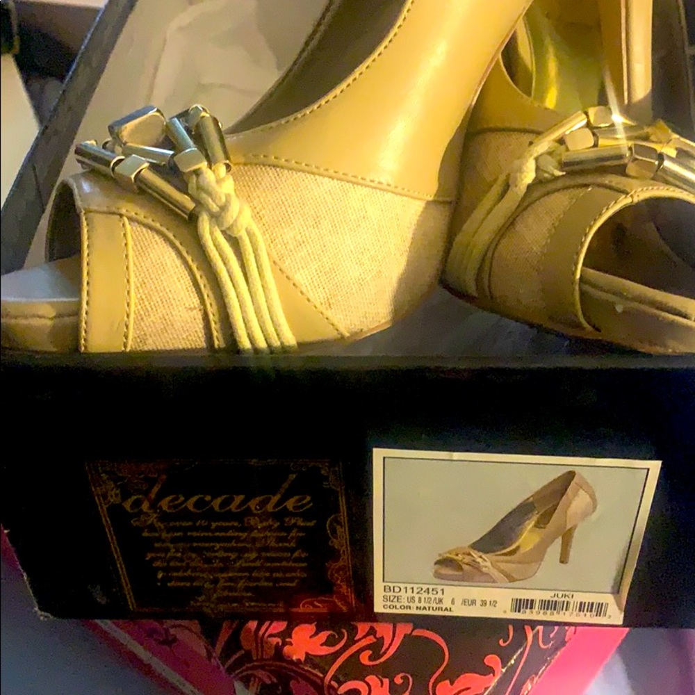 Baby phat  US 8 1/2 /UK 6